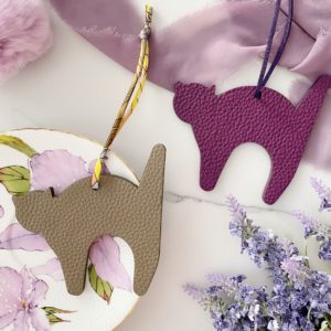 Handmade  cat leather bag charm - Large